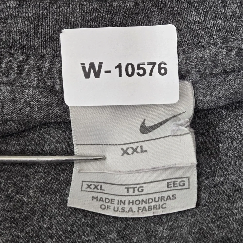 VINTAGE Nike Men Shirt XXL Gray Logo Short Sleeve Mini Swoosh Embroidered